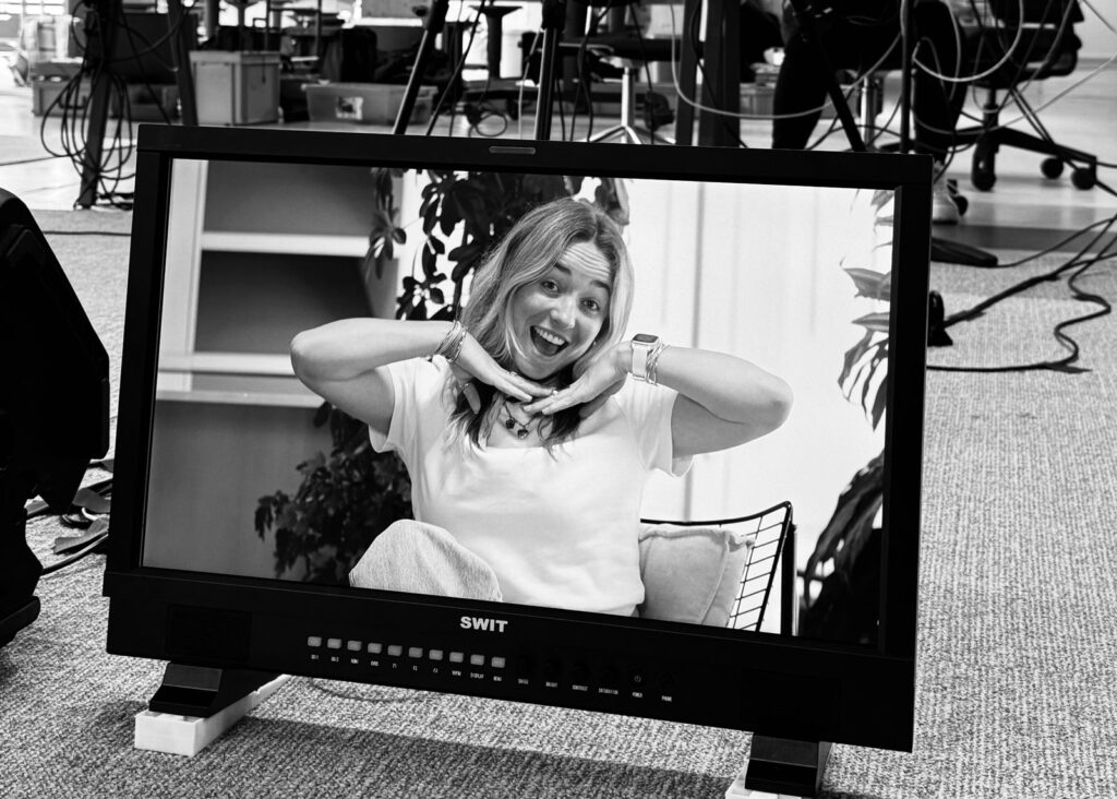 77baf9c1 14a3 43df a19b b3f923146f9b 4